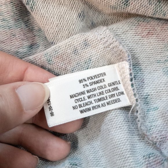 I Heart Ronson Grey Floral Crewneck Sweatshirt in Size M - Picture 9 of 9